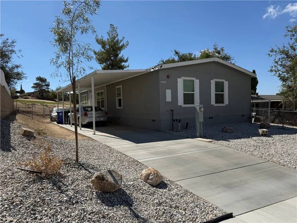 Victorville, CA 92395,16321 Pebble Beach