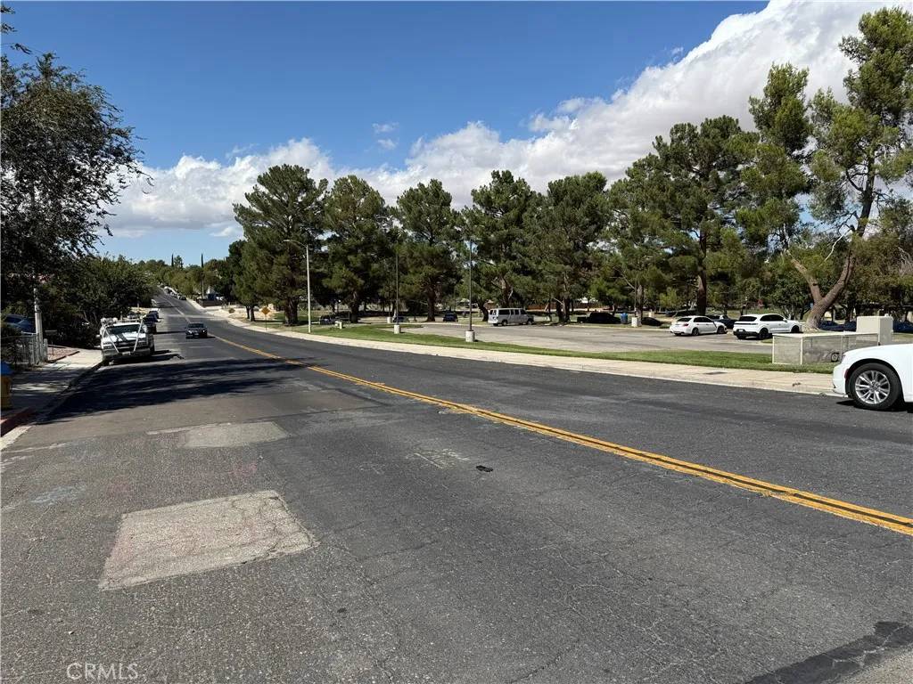 Victorville, CA 92395,16321 Pebble Beach