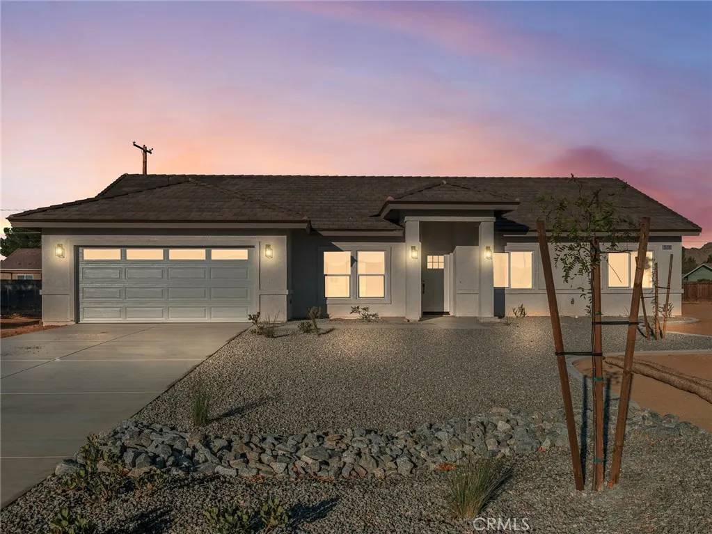 Apple Valley, CA 92307,15590 Dale Evans Parkway