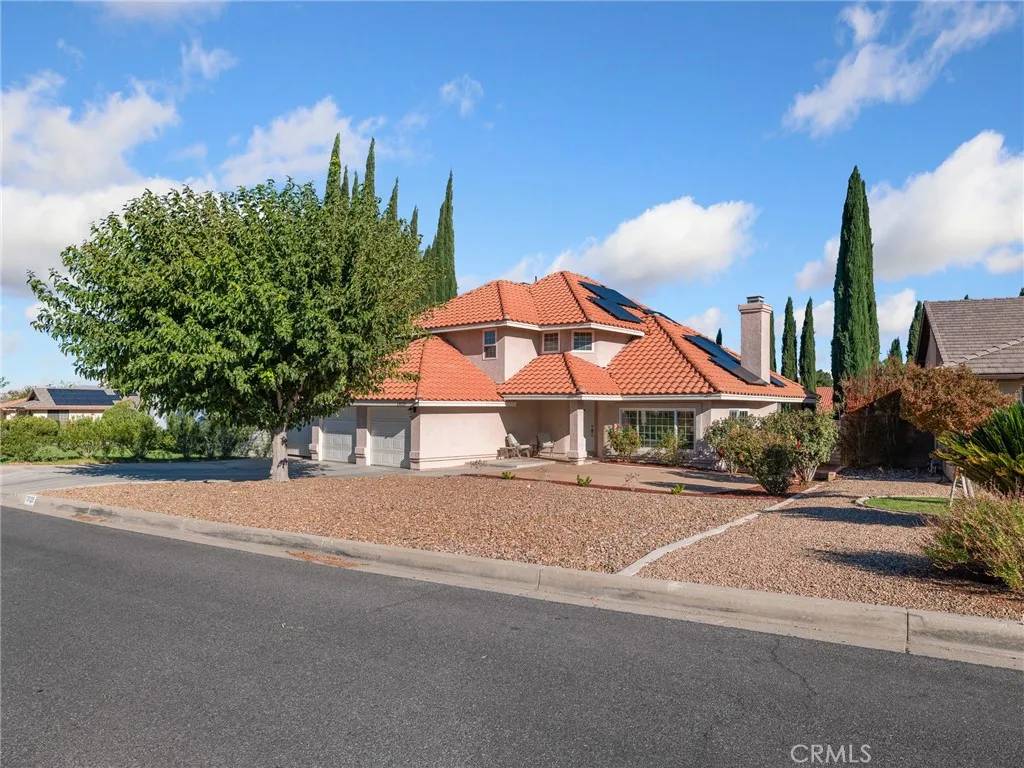 Victorville, CA 92395,13135 Yellowstone