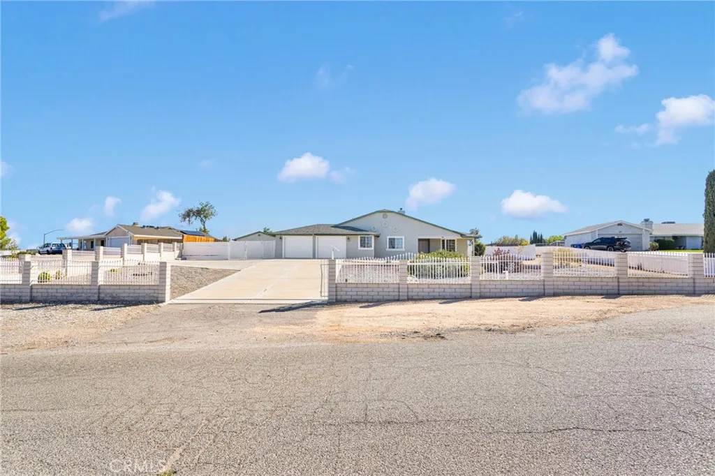 Victorville, CA 92395,12871 4th