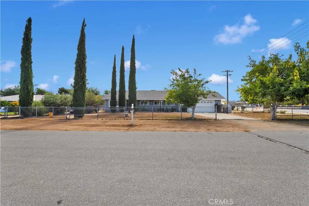 Hesperia, CA 92345,17805 Bascom