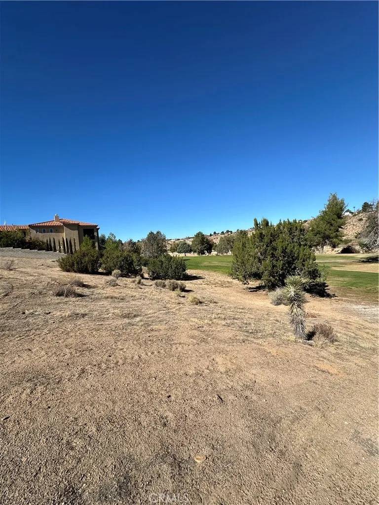 Hesperia, CA 92345,18132 Bangor