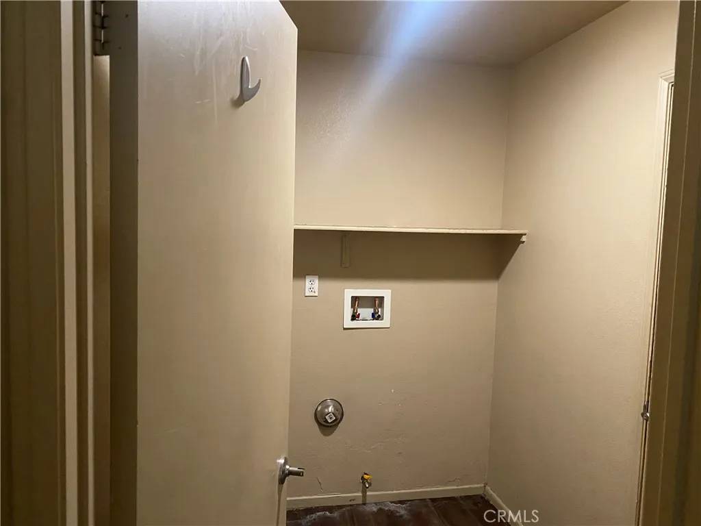 Victorville, CA 92395,16557 Denham Lane