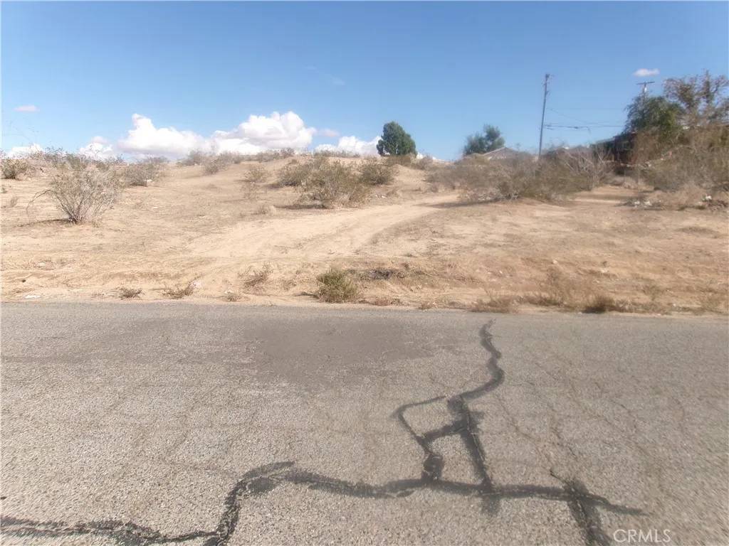 Victorville, CA 92394,0 BARRANCA WAY