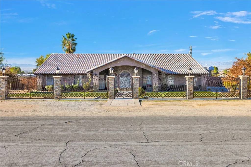 Apple Valley, CA 92307,18955 Pachappa Road