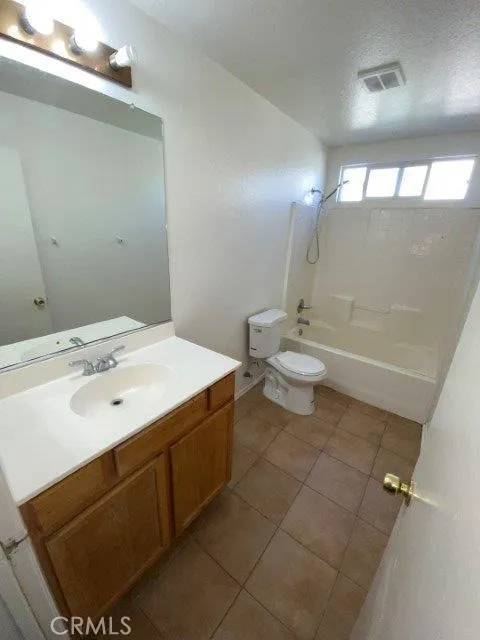 Victorville, CA 92394,13525 Silversand