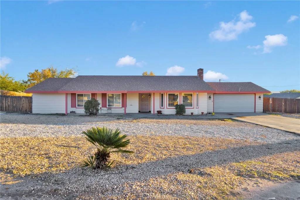 Apple Valley, CA 92308,13167 Olathe Road