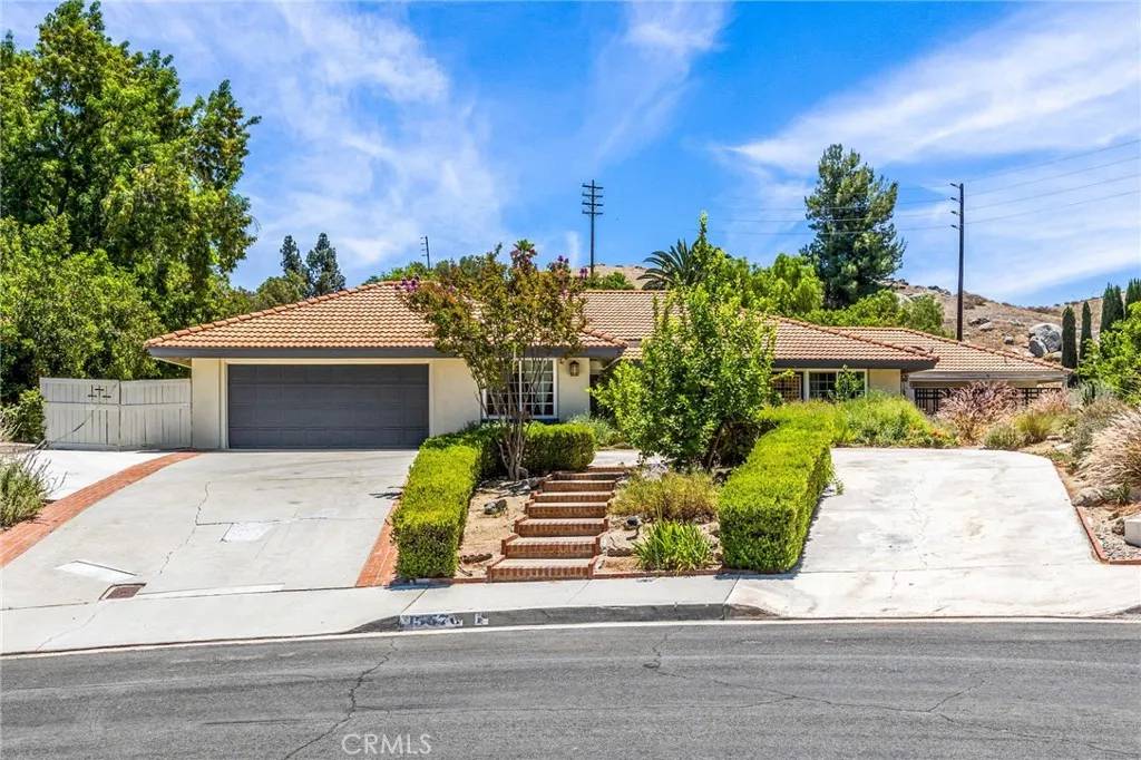 Riverside, CA 92506,5670 Via Callisto