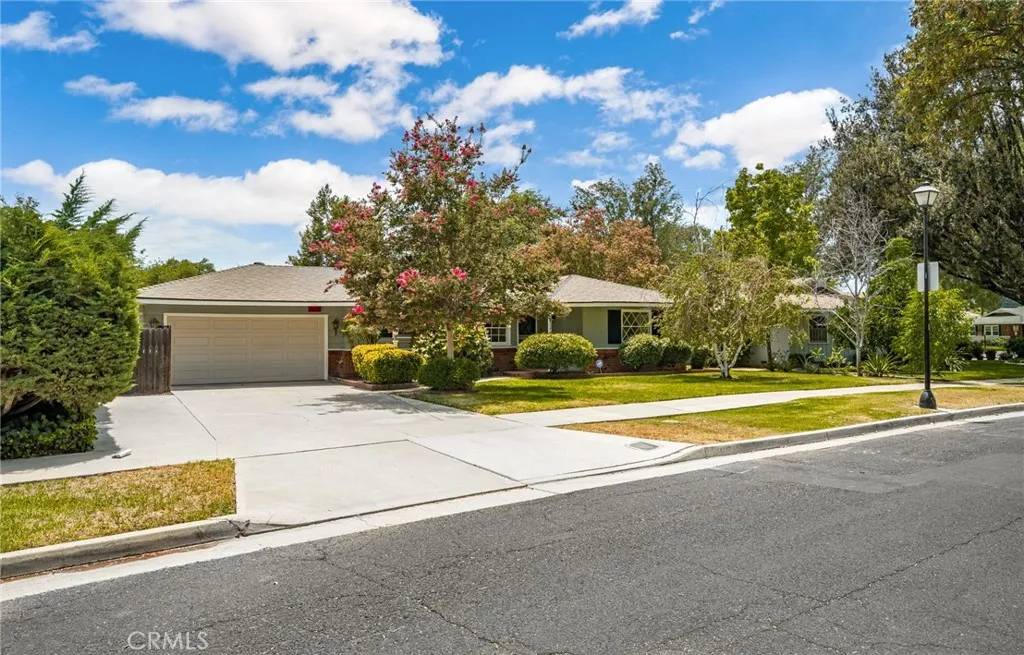 Riverside, CA 92506,4732 Cliffside Drive