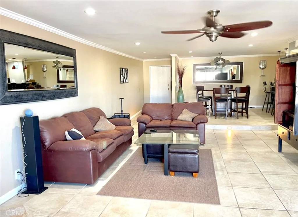 San Clemente, CA 92672,2501 S El Camino Real #22