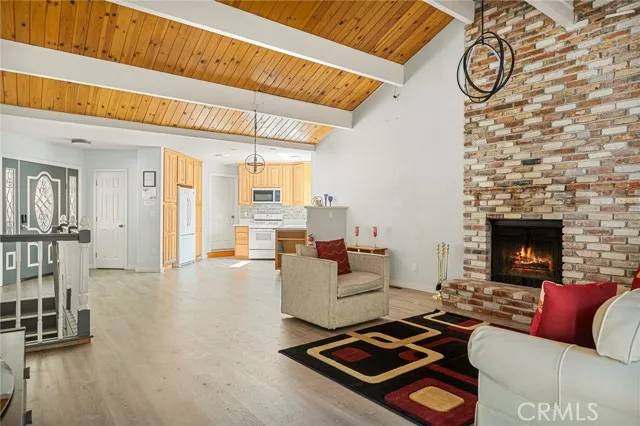 Running Springs, CA 92382,30951 Wild Oak Drive