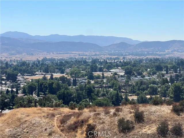 Banning, CA 92220,0 Victor St