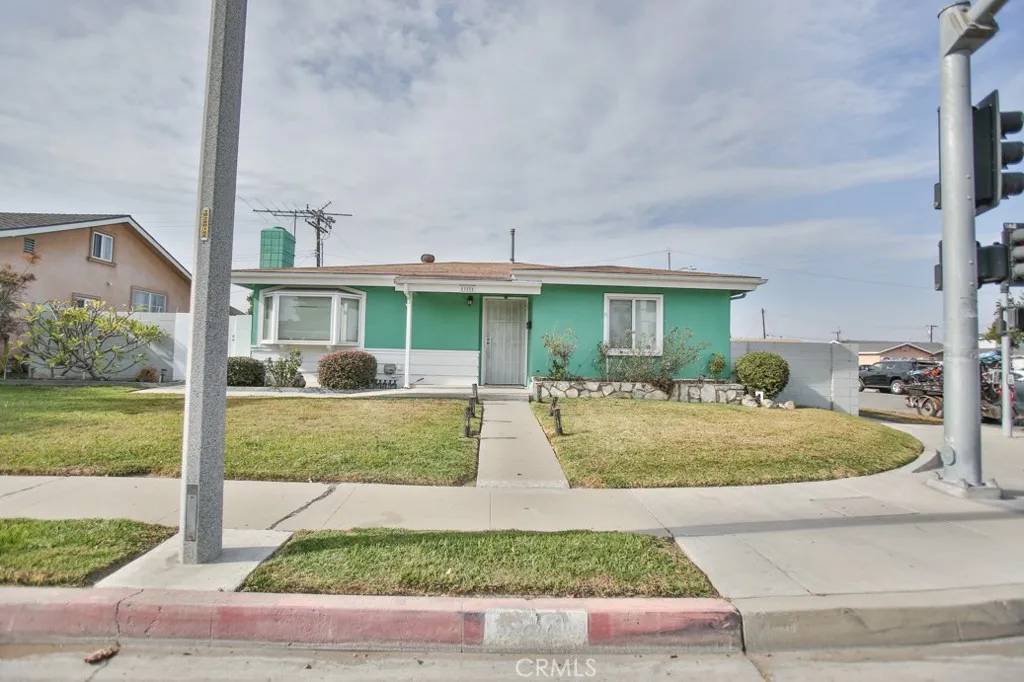 Westminster, CA 92683,13371 Springdale Street