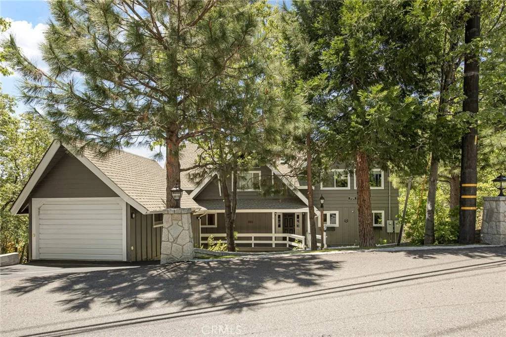 Lake Arrowhead, CA 92352,27555 W Shore Road