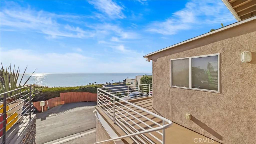 Laguna Beach, CA 92651,2936 Alexander Road
