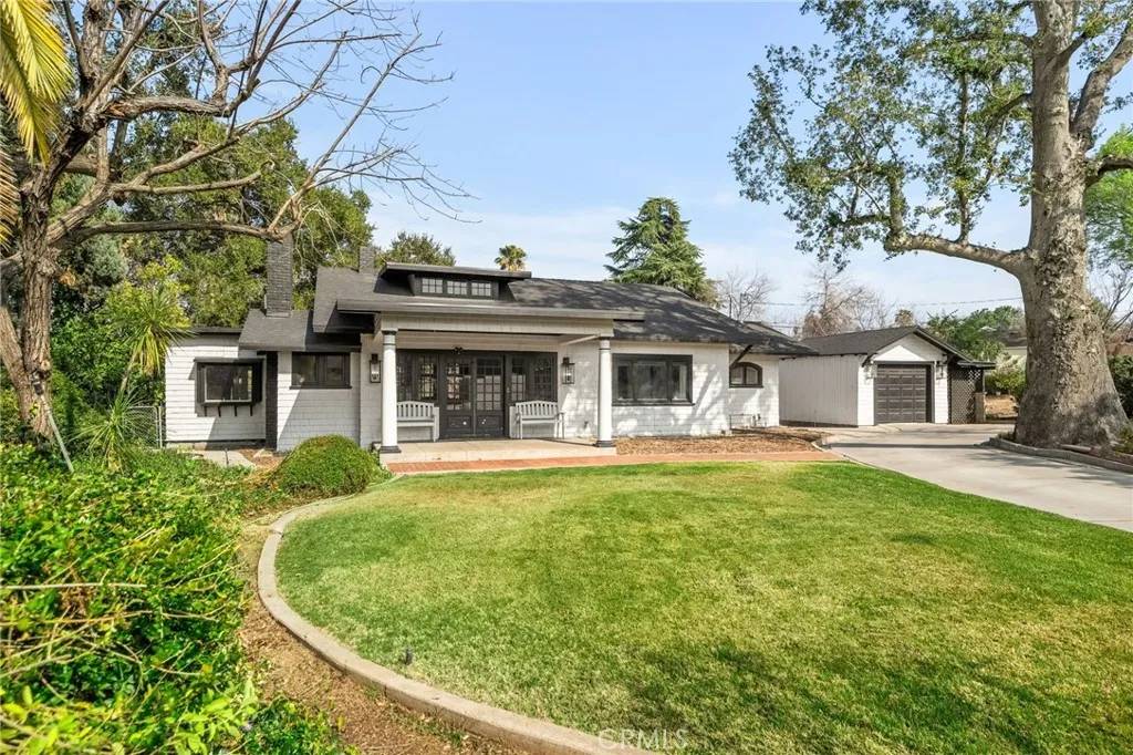 Redlands, CA 92373,1365 Knoll Road