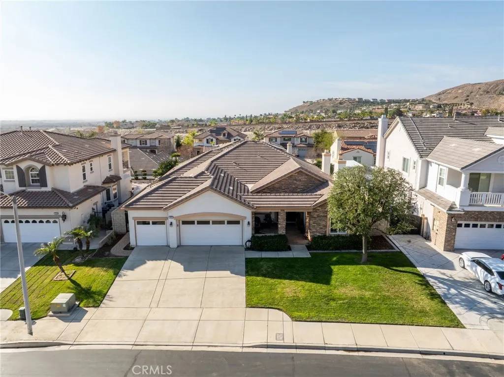 Highland, CA 92346,7672 Newman Court