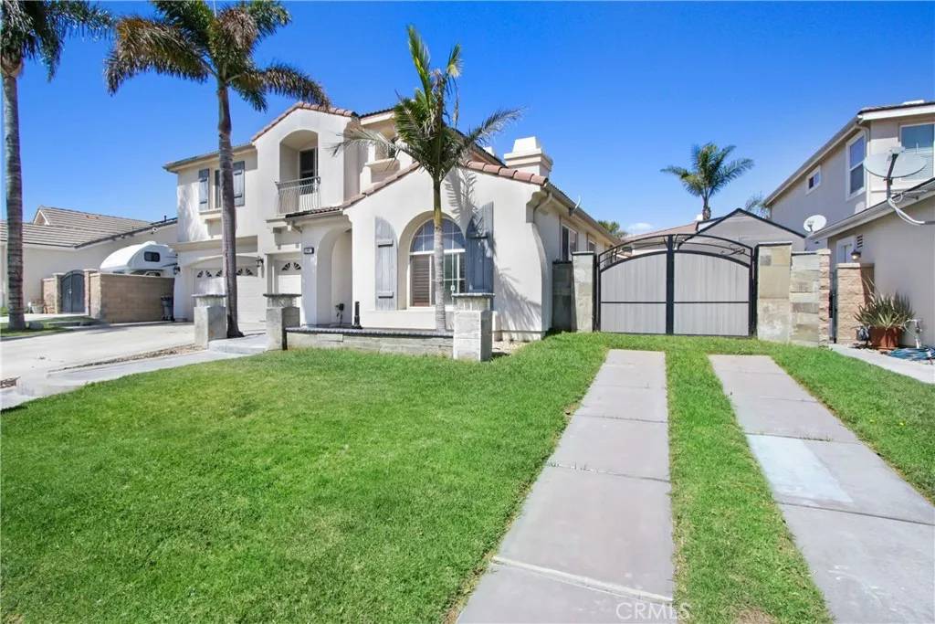 Eastvale, CA 92880,13902 Dearborn Street
