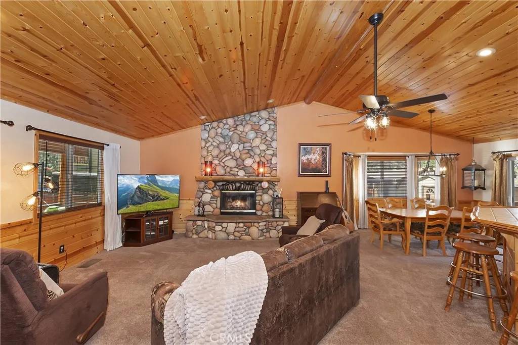 Big Bear City, CA 92314,525 E Angeles Boulevard