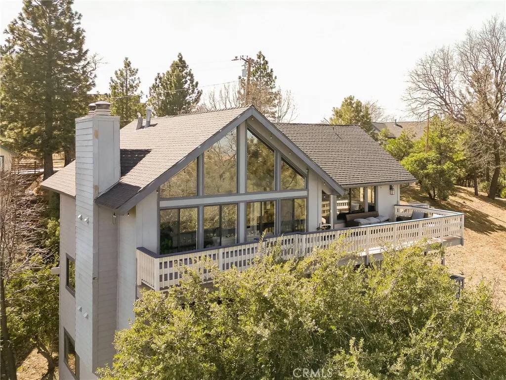 Lake Arrowhead, CA 92352,1243 Klondike Drive