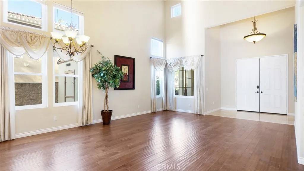 Corona, CA 92881,3038 Pinehurst Drive