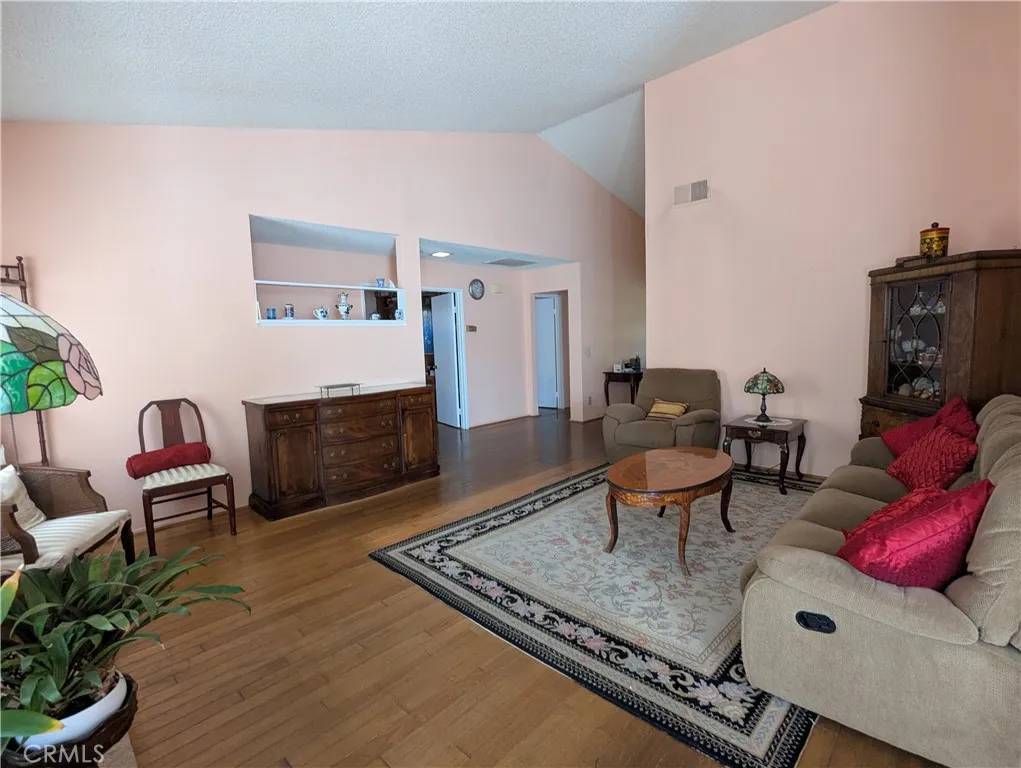 Banning, CA 92220,5194 E Lake Court