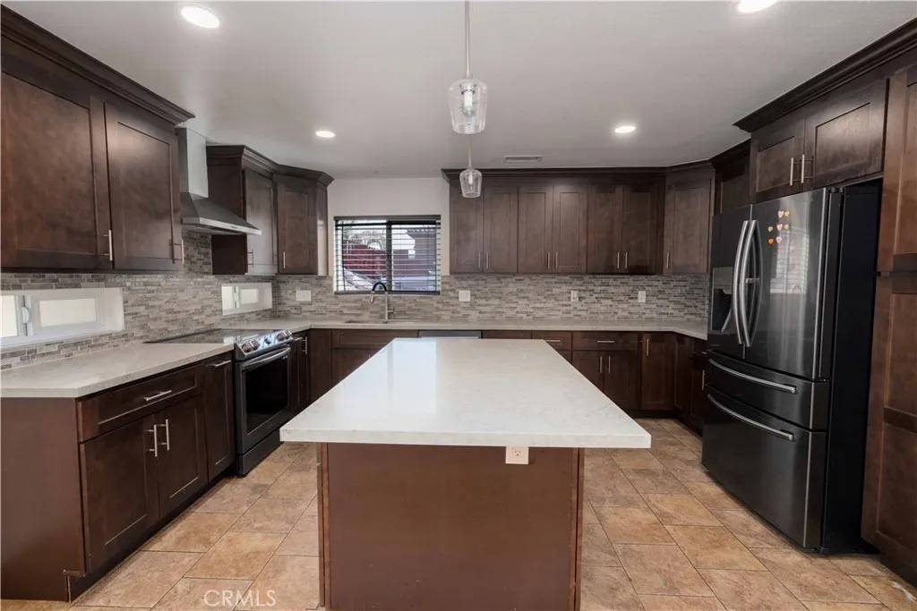 Canyon Lake, CA 92587,29670 Longhorn Drive