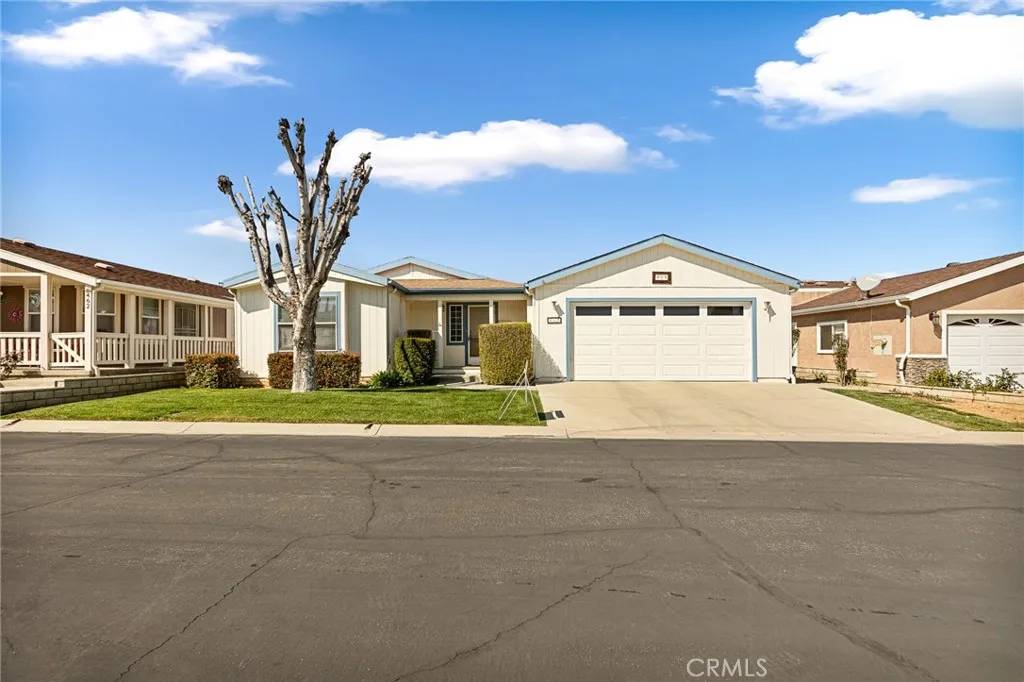 Calimesa, CA 92320,10961 Desert Lawn Dr #461