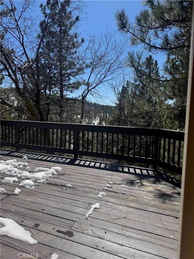 Running Springs, CA 92382,32395 Scandia Drive