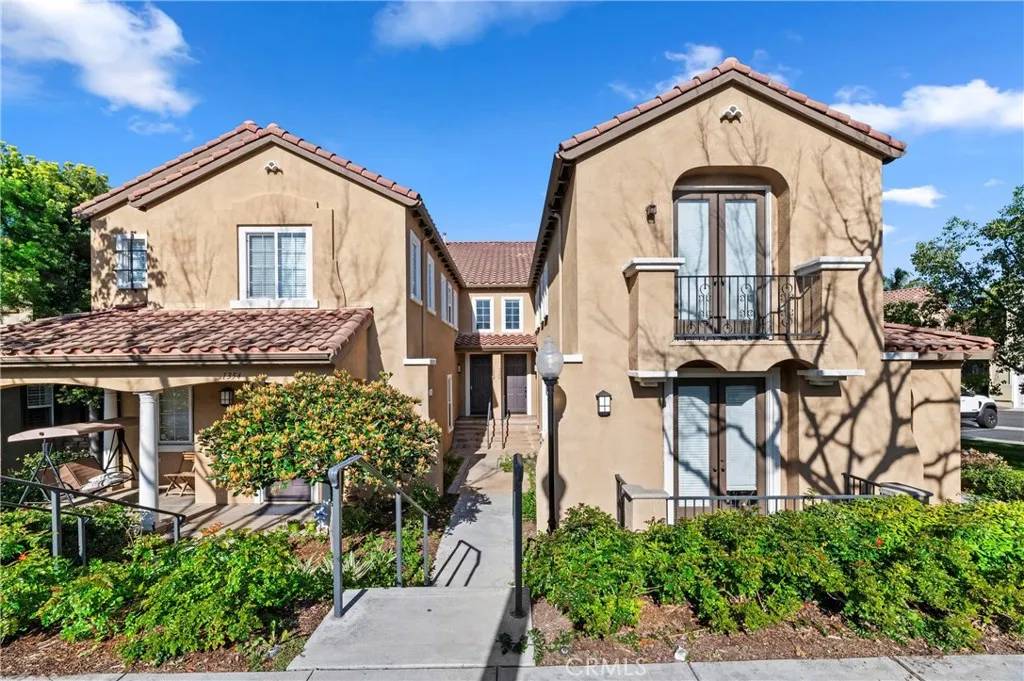 Fullerton, CA 92833,1366 Mc Fadden Drive