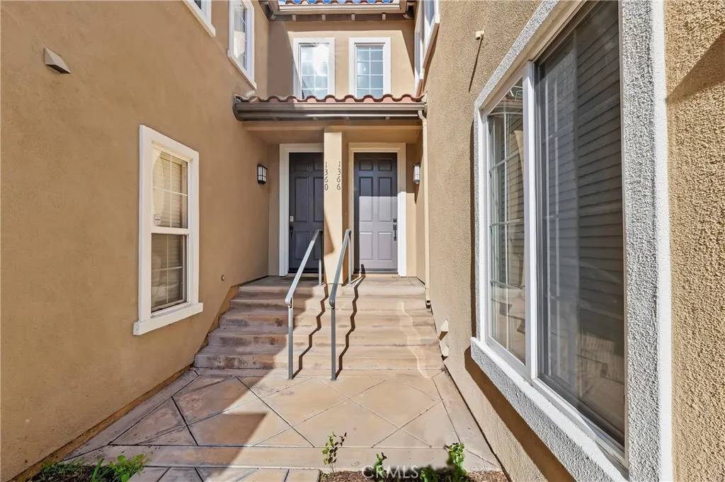 Fullerton, CA 92833,1366 Mc Fadden Drive