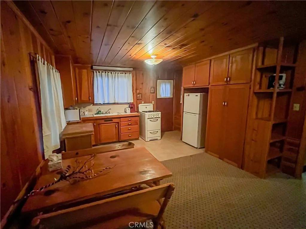 Idyllwild, CA 92549,25400 Marion Ridge Drive
