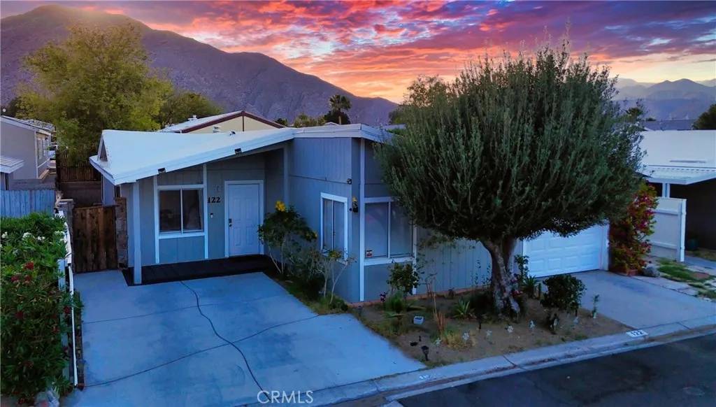 Palm Springs, CA 92262,22840 Sterling #122
