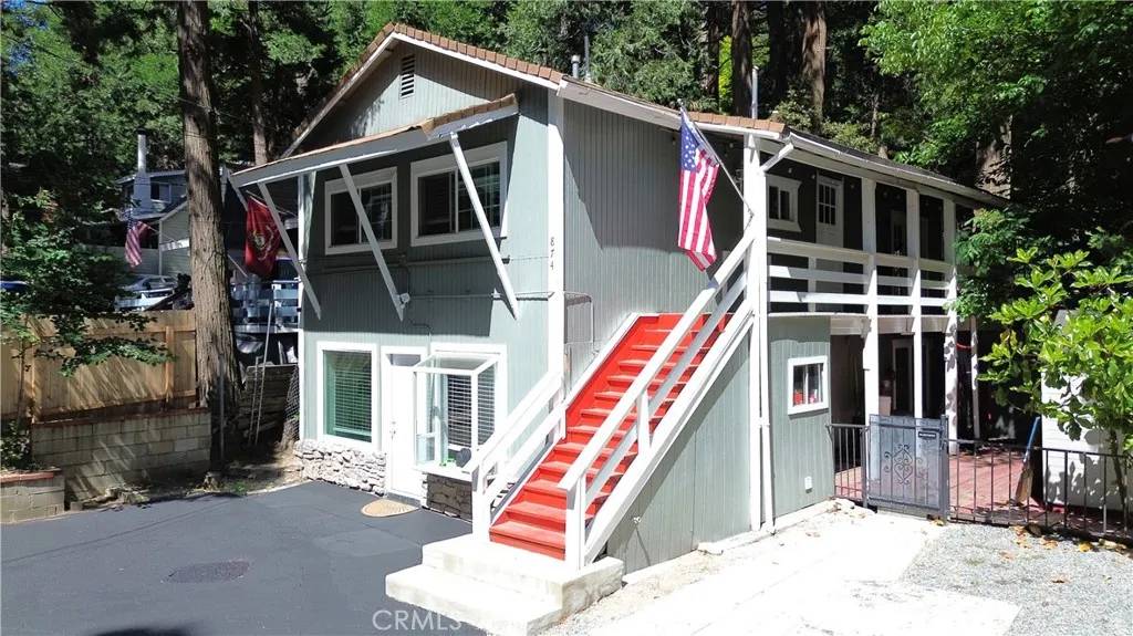 Crestline, CA 92325,874 Fern Drive