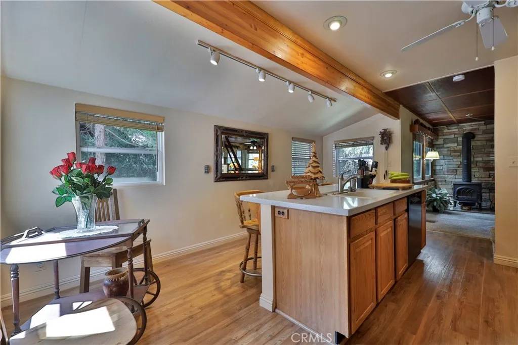 Crestline, CA 92325,23352 Outlook Lane