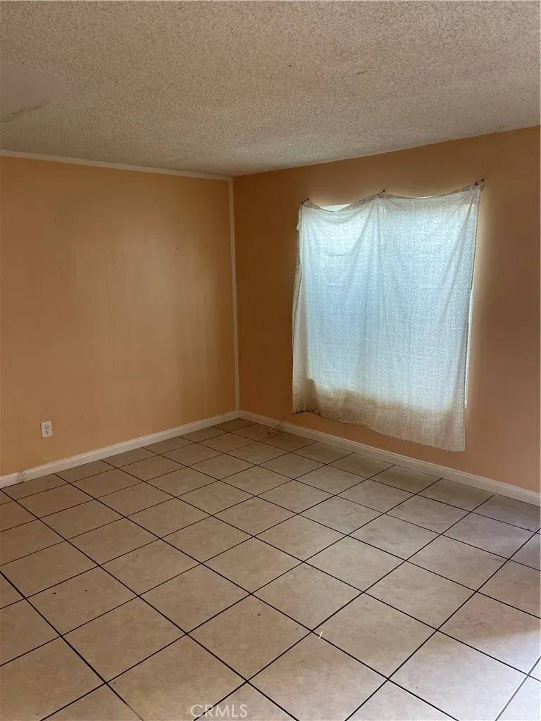 Highland, CA 92346,26873 Mossway Street