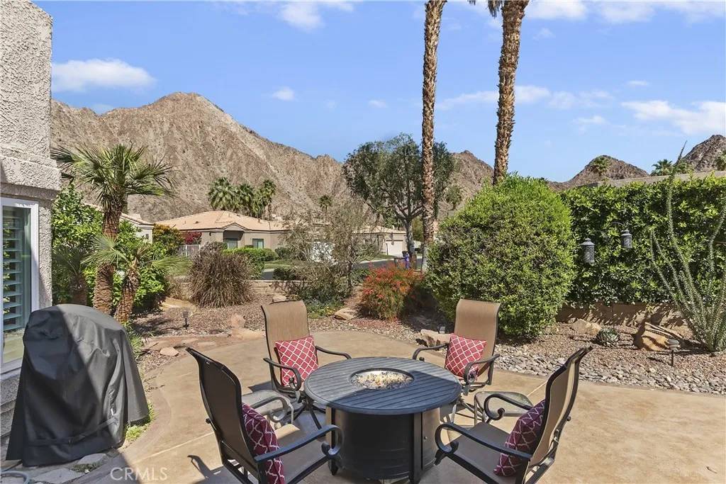 La Quinta, CA 92253,48626 Vista Tierra