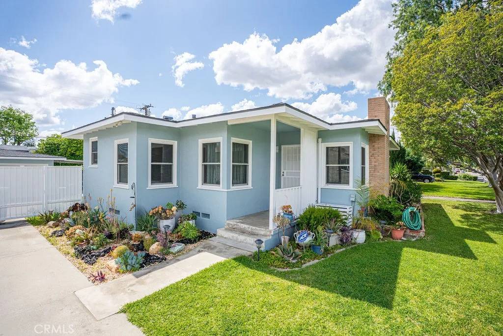 West Covina, CA 91790,2304 W Macdevitt Street