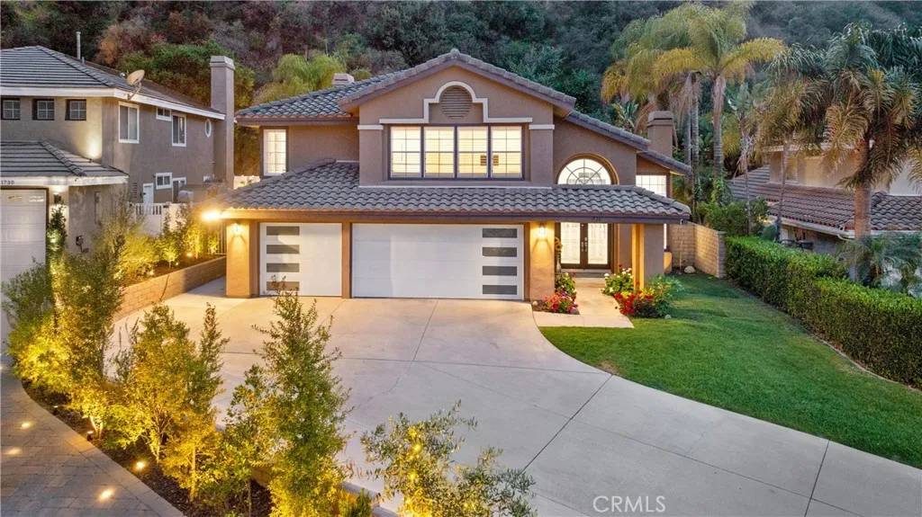 Corona, CA 92882,1720 San Alvarado Circle