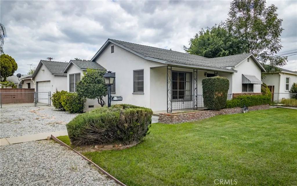 Redlands, CA 92373,10609 Mountain View Avenue