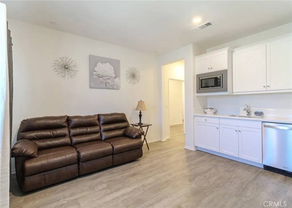 Victorville, CA 92394,15451 San Francisco Lane