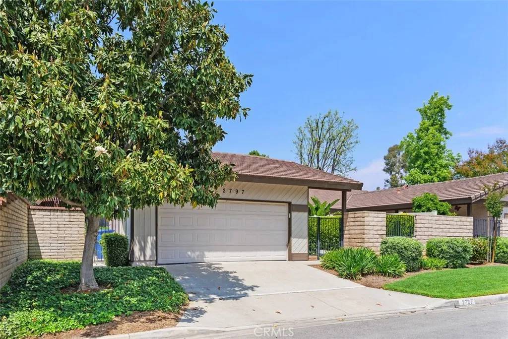 Riverside, CA 92506,2797 Persimmon Place