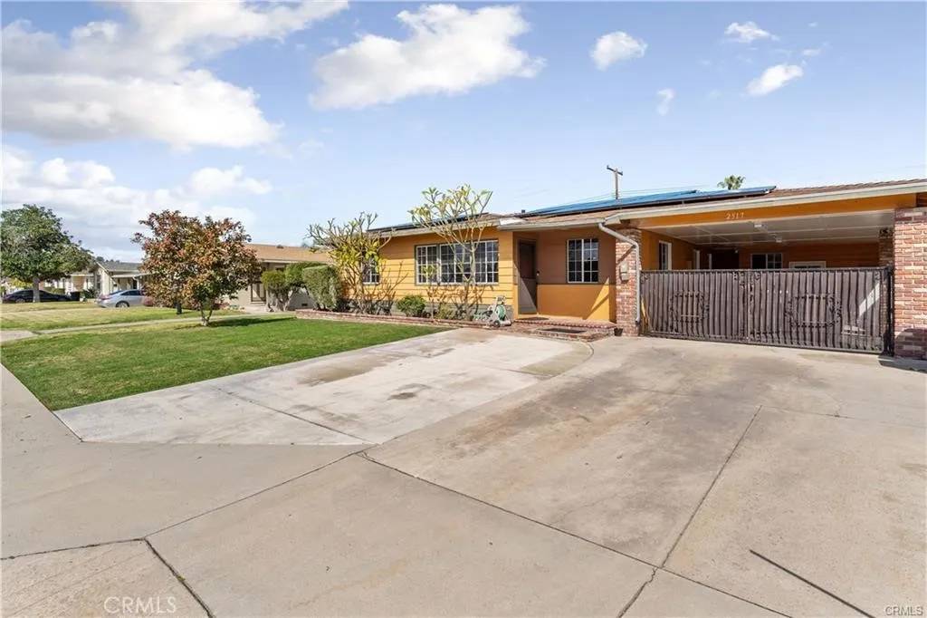 West Covina, CA 91791,2517 E Walnut Creek