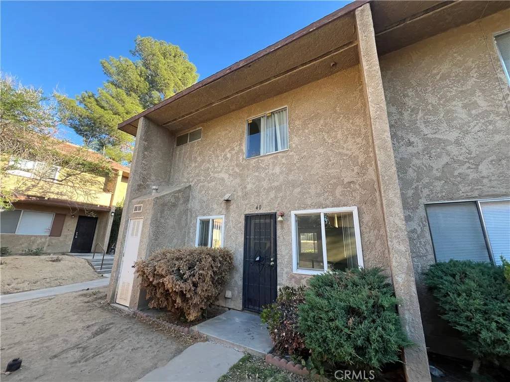 Victorville, CA 92395,14299 La Paz Drive #40