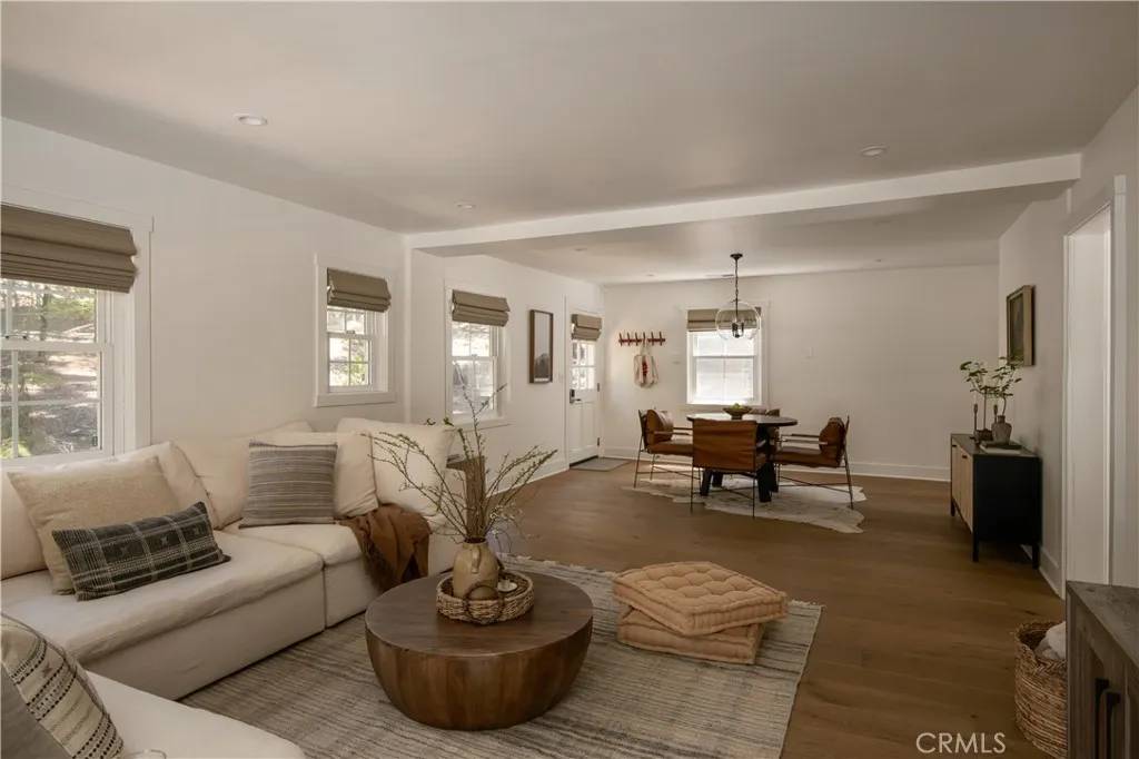 Lake Arrowhead, CA 92385,920 Oak Road