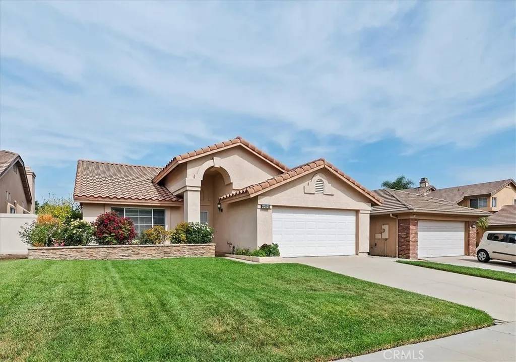 Corona, CA 92883,22523 White Sage Street