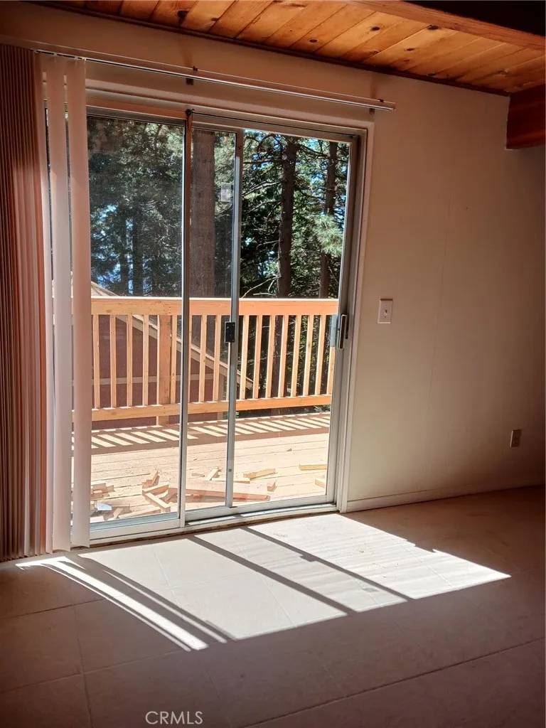 Running Springs, CA 92382,31103 All View Drive