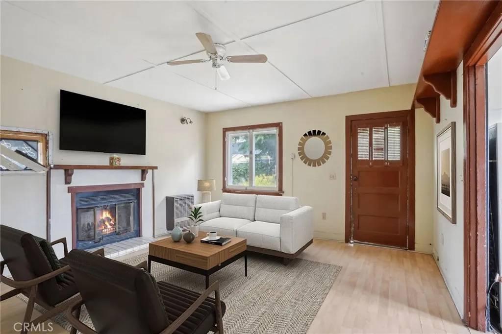 Mentone, CA 92359,1385 Turquoise Avenue