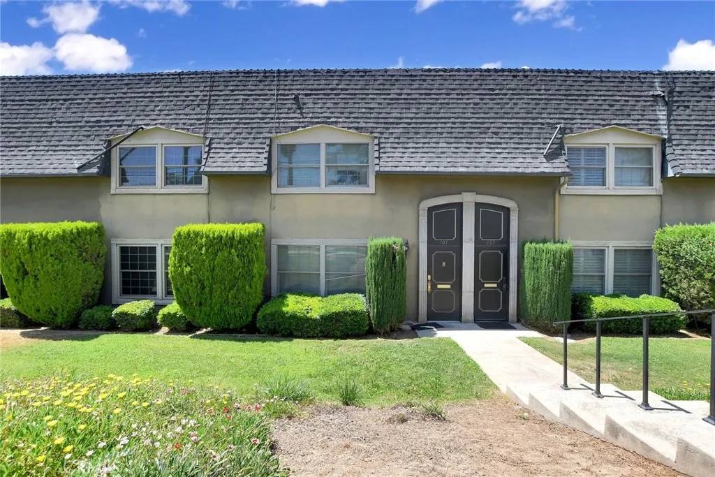 Redlands, CA 92373,101 E Cypress Avenue